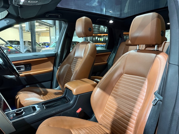 Used Land Rover Discovery Sport 2017 for sale - 76299838: Photo 11