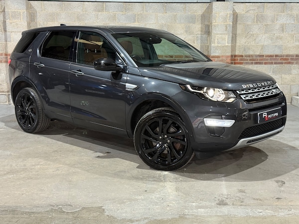 Used Land Rover Discovery Sport 2017 for sale - 76299838: Photo 1