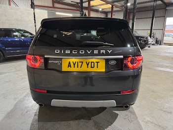 Used Land Rover Discovery Sport 2017 for sale - 76299838: Photo 4