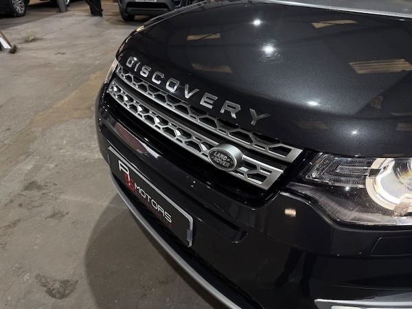 Used Land Rover Discovery Sport 2017 for sale - 76299838: Photo 51