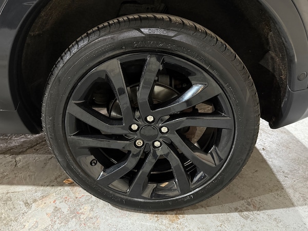 Used Land Rover Discovery Sport 2017 for sale - 76299838: Photo 54