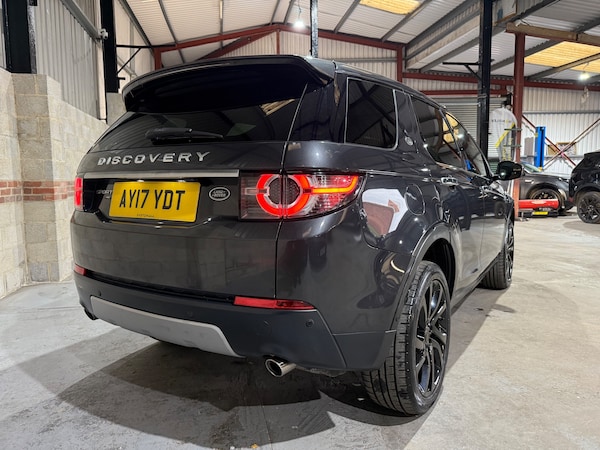 Used Land Rover Discovery Sport 2017 for sale - 76299838: Photo 57