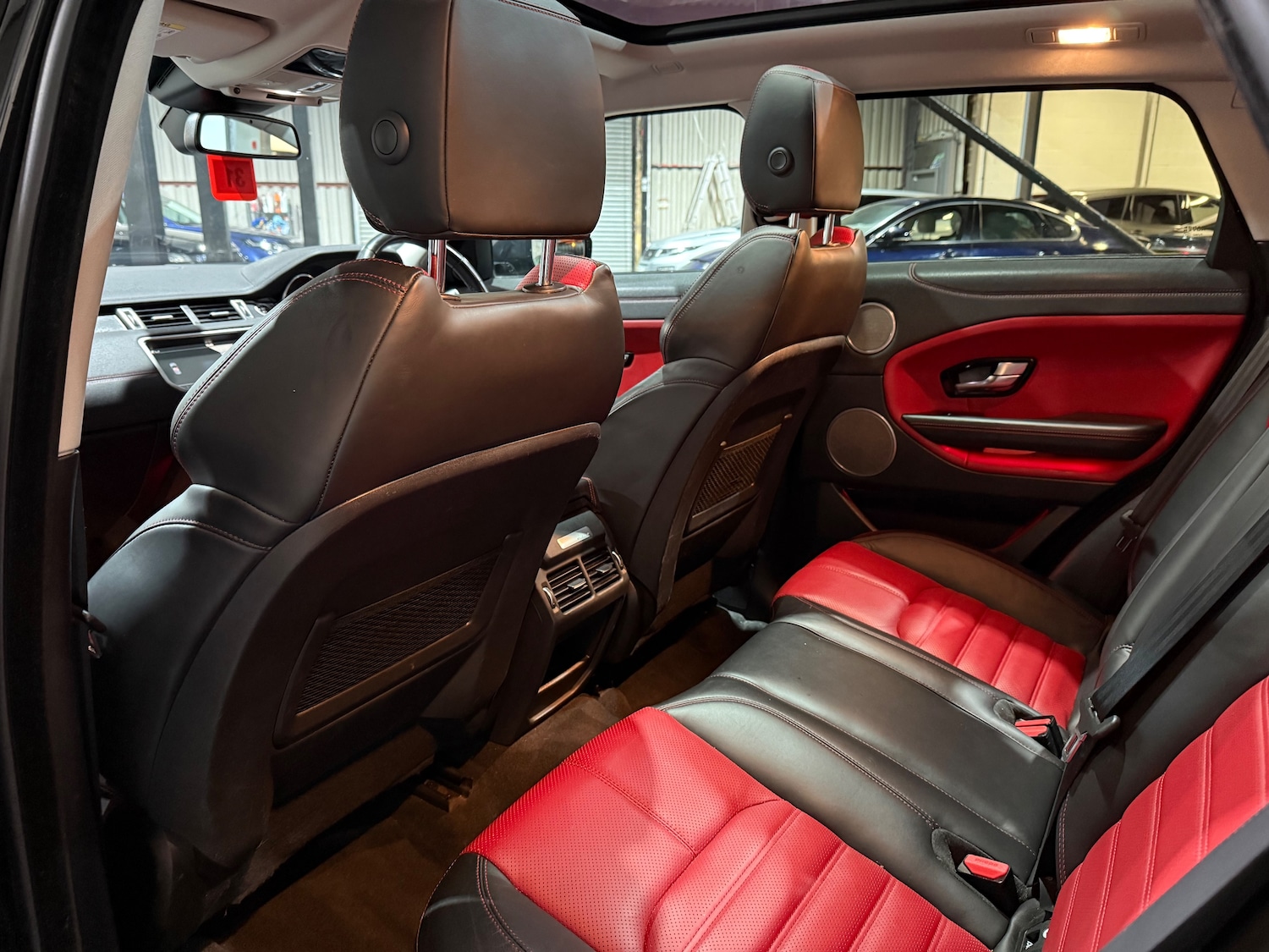 Used Land Rover Range Rover Evoque 2018 for sale - 76693541: Photo 15