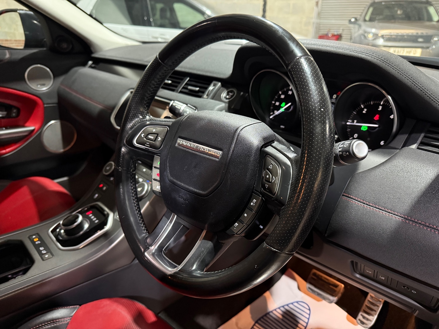 Used Land Rover Range Rover Evoque 2018 for sale - 76693541: Photo 25