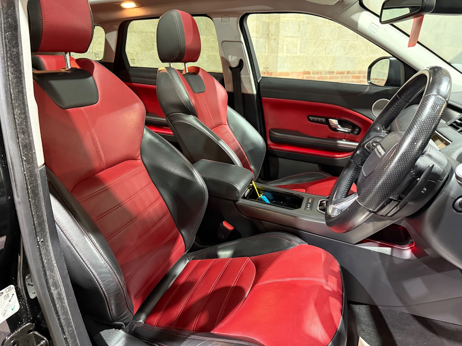 Used Land Rover Range Rover Evoque 2018 for sale - 76693541: Photo 27