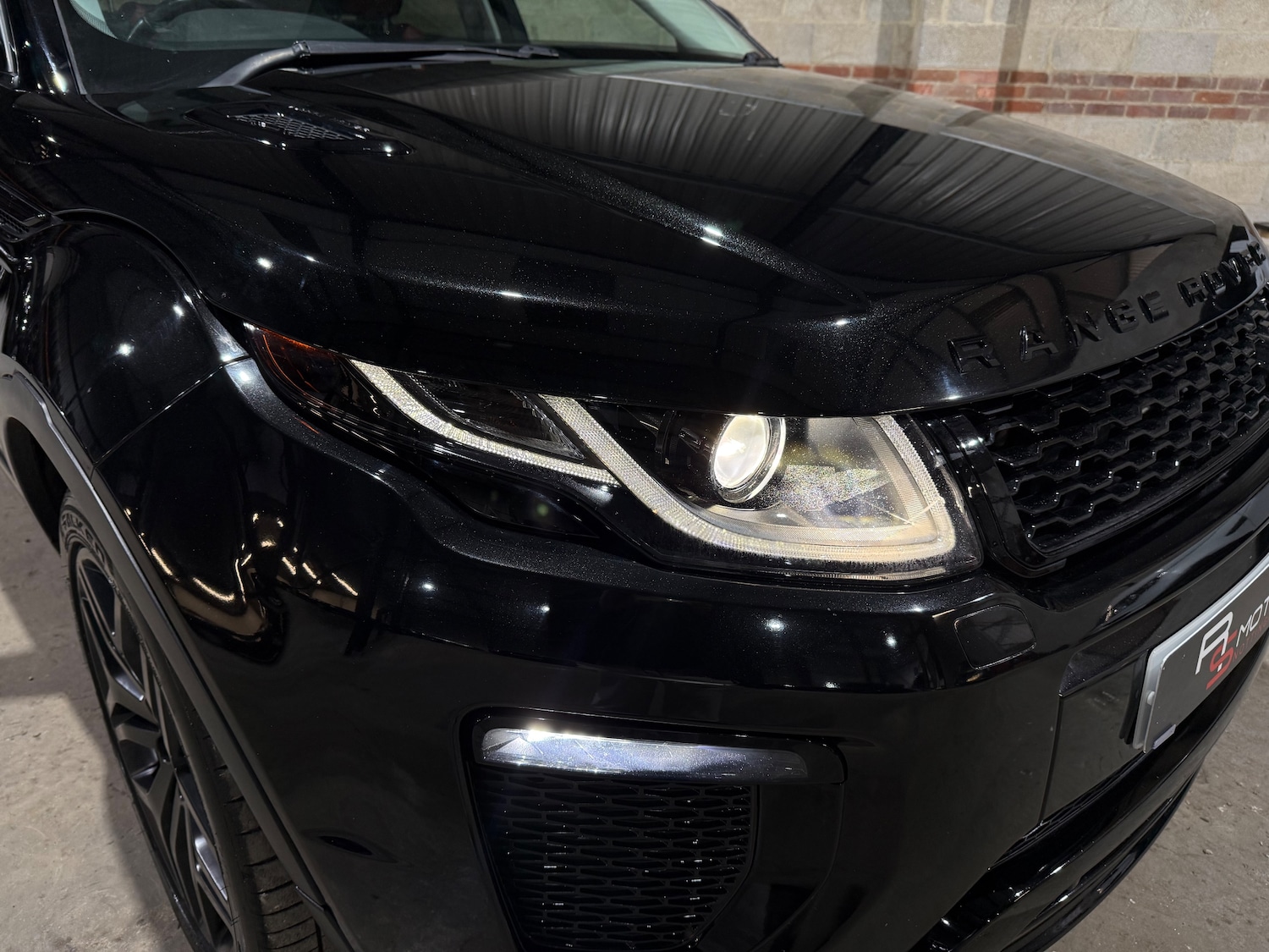 Used Land Rover Range Rover Evoque 2018 for sale - 76693541: Photo 51