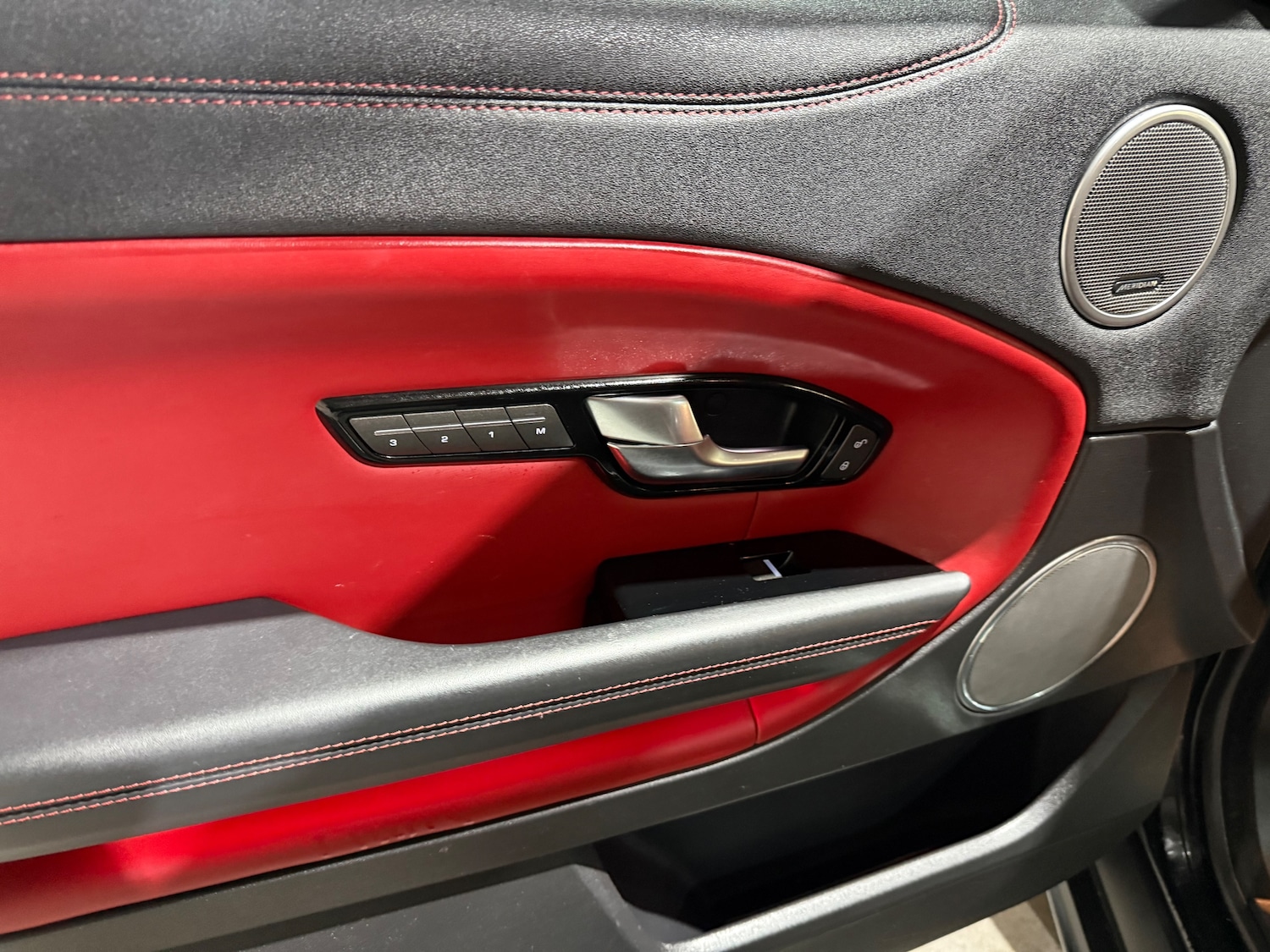 Used Land Rover Range Rover Evoque 2018 for sale - 76693541: Photo 8