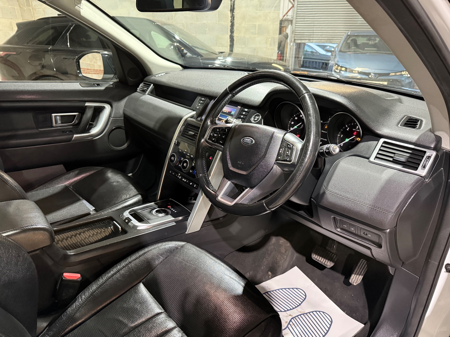 Used Land Rover Discovery Sport 2018 for sale - 77106811: Photo 30