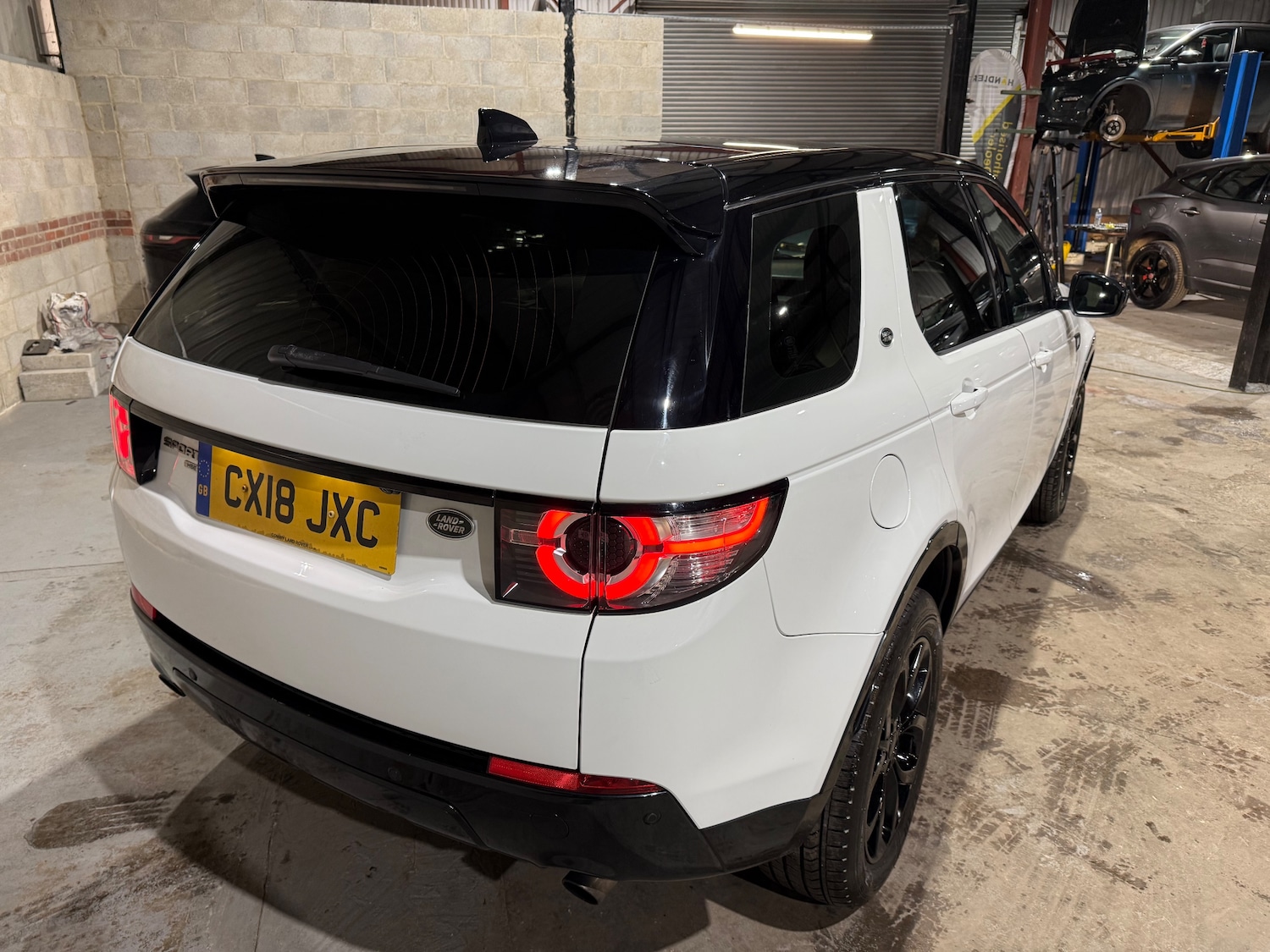 Used Land Rover Discovery Sport 2018 for sale - 77106811: Photo 48