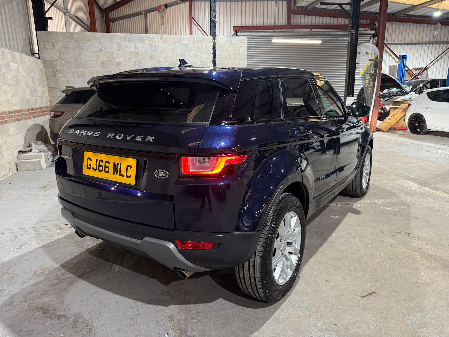 Used Land Rover Range Rover Evoque 2016 for sale - 76420239: Photo 3