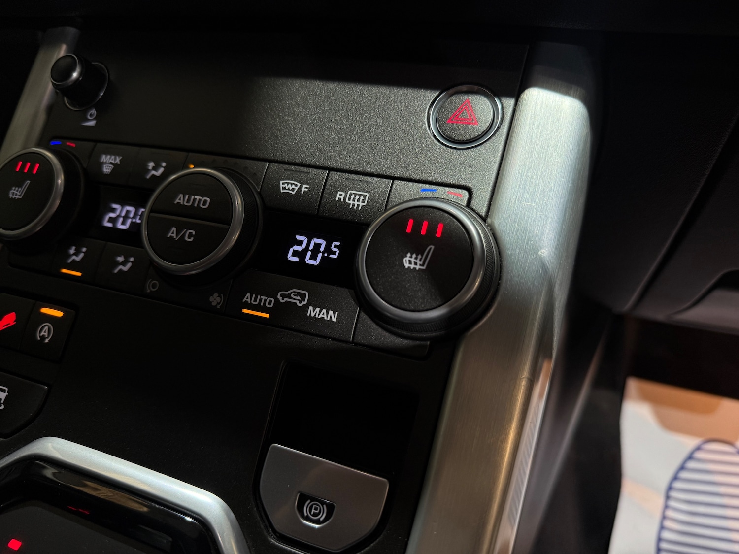 Used Land Rover Range Rover Evoque 2016 for sale - 76420239: Photo 40