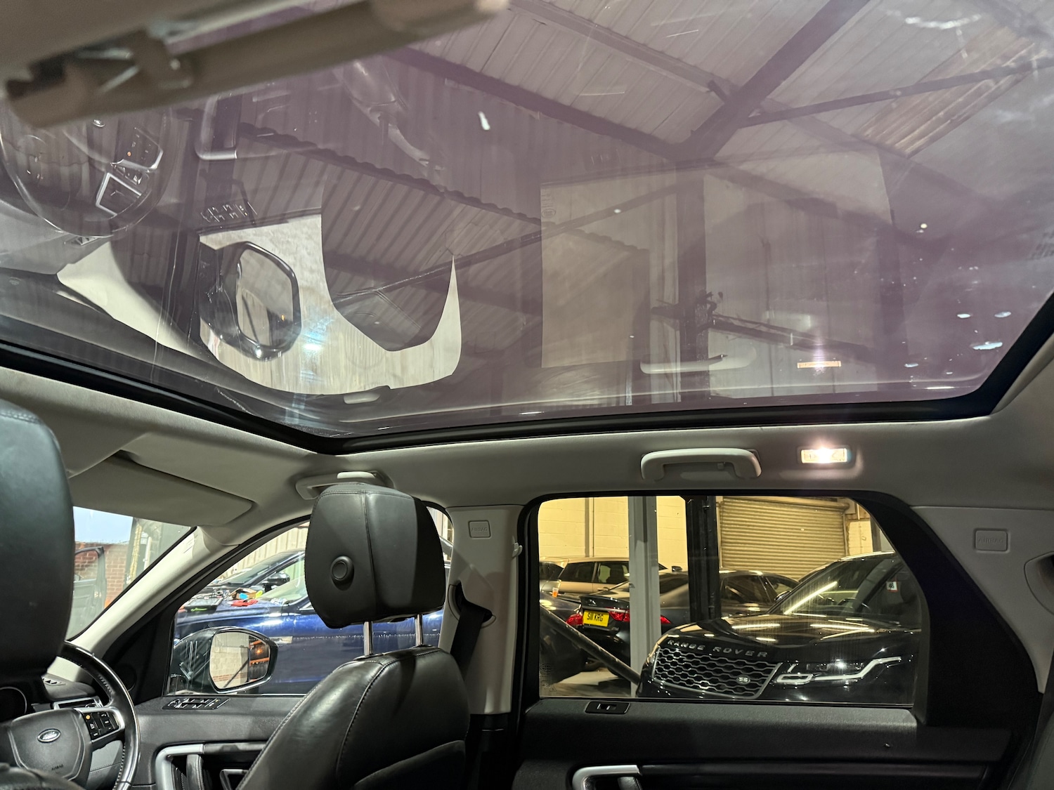 Used Land Rover Discovery Sport 2017 for sale - 77256546: Photo 18