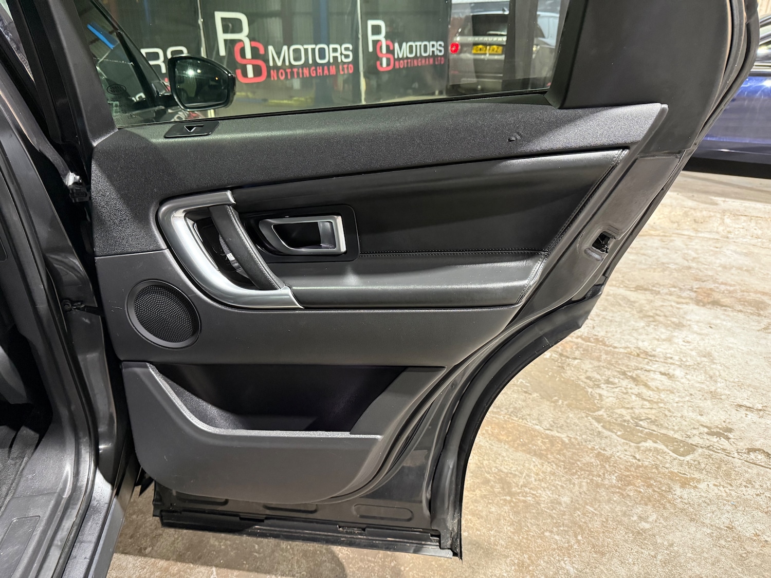 Used Land Rover Discovery Sport 2017 for sale - 77256546: Photo 22