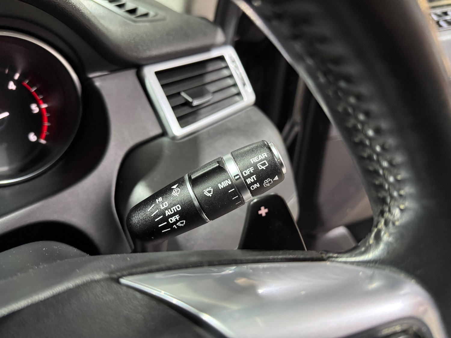 Used Land Rover Discovery Sport 2017 for sale - 77256546: Photo 42