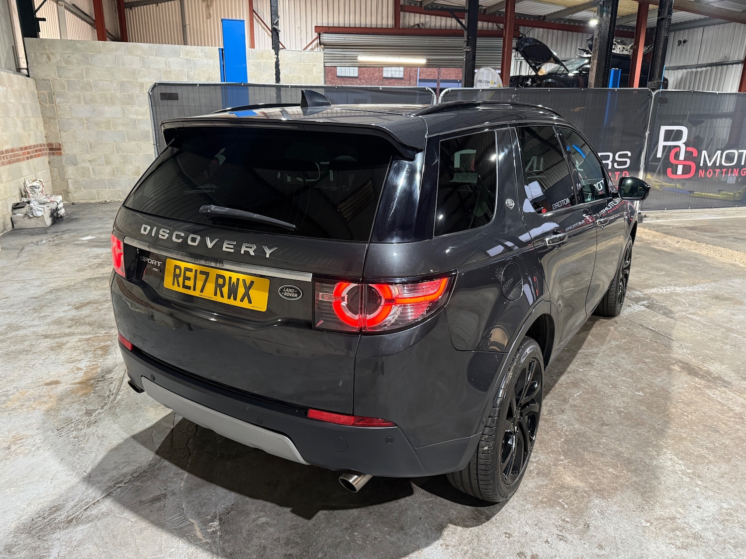 Used Land Rover Discovery Sport 2017 for sale - 77256546: Photo 52