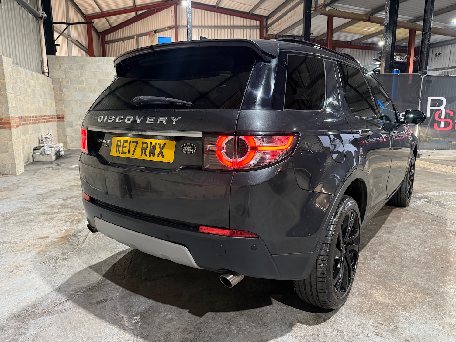 Used Land Rover Discovery Sport 2017 for sale - 77256546: Photo 53