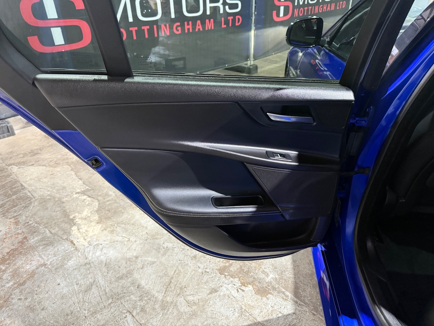 Used Jaguar XE 2017 for sale - 77648248: Photo 13