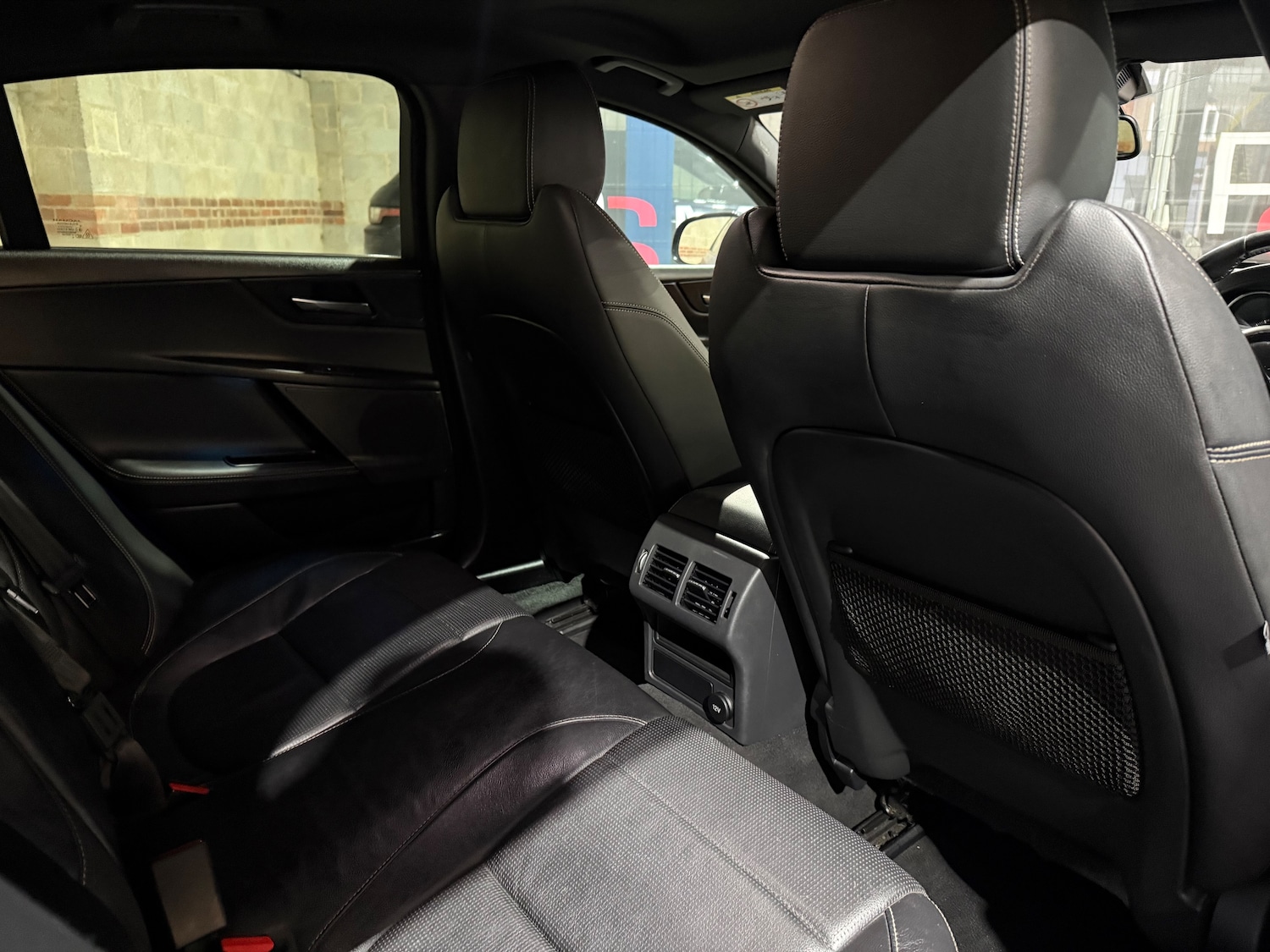 Used Jaguar XE 2017 for sale - 77648248: Photo 18