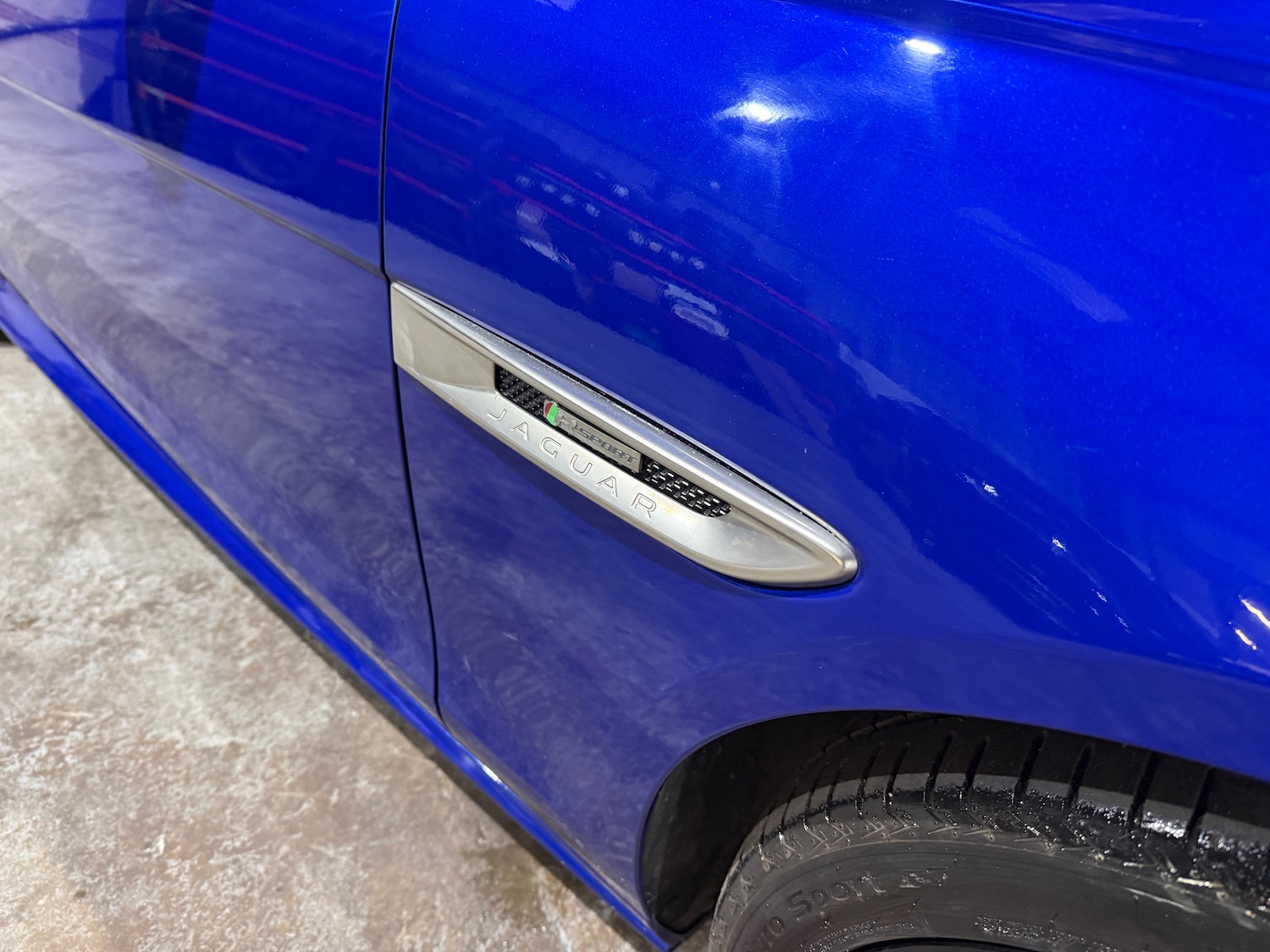 Used Jaguar XE 2017 for sale - 77648248: Photo 51