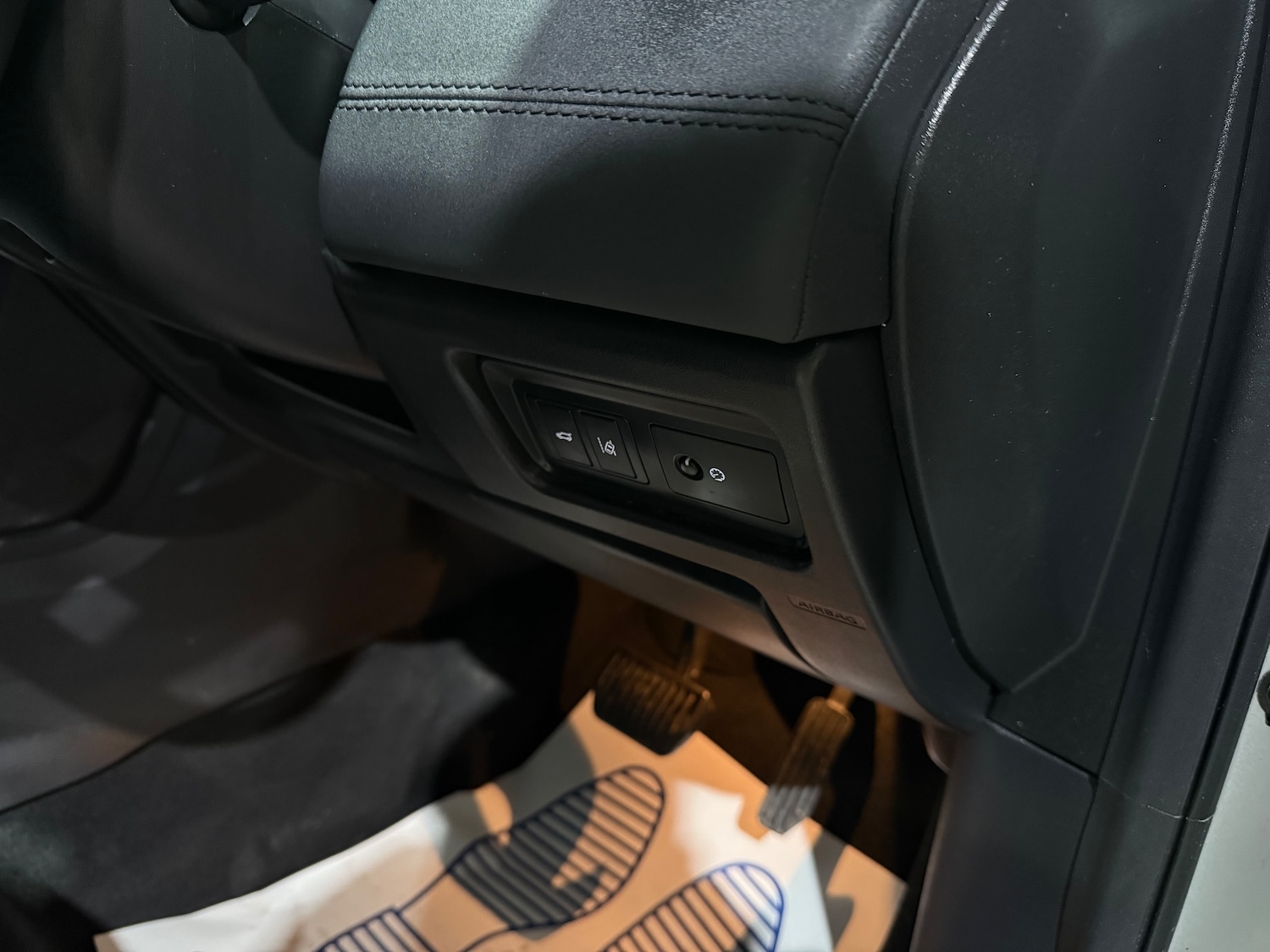 Used Land Rover Discovery Sport 2016 for sale - 76420240: Photo 29