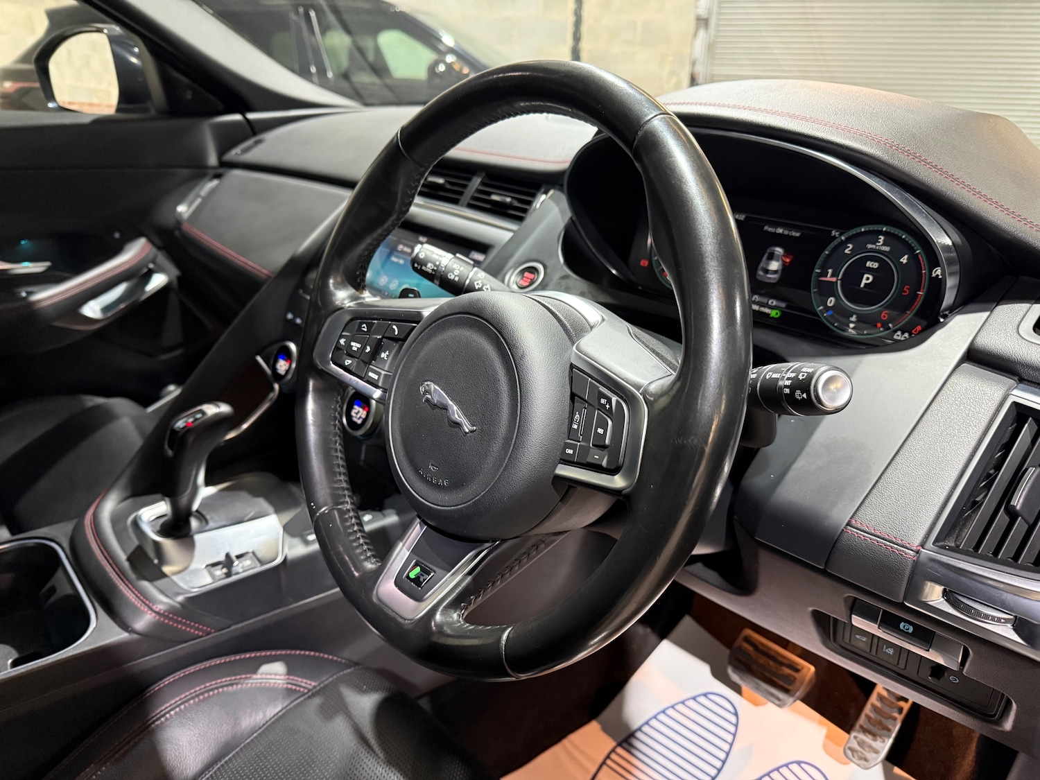 Used Jaguar E-Pace 2019 for sale - 77080120: Photo 25