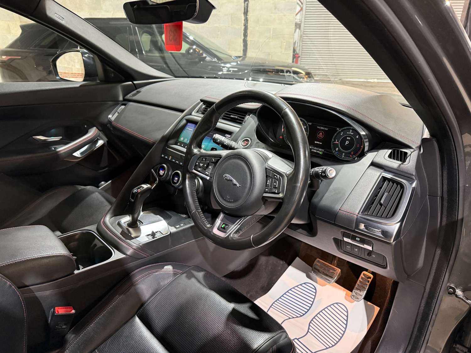 Used Jaguar E-Pace 2019 for sale - 77080120: Photo 26