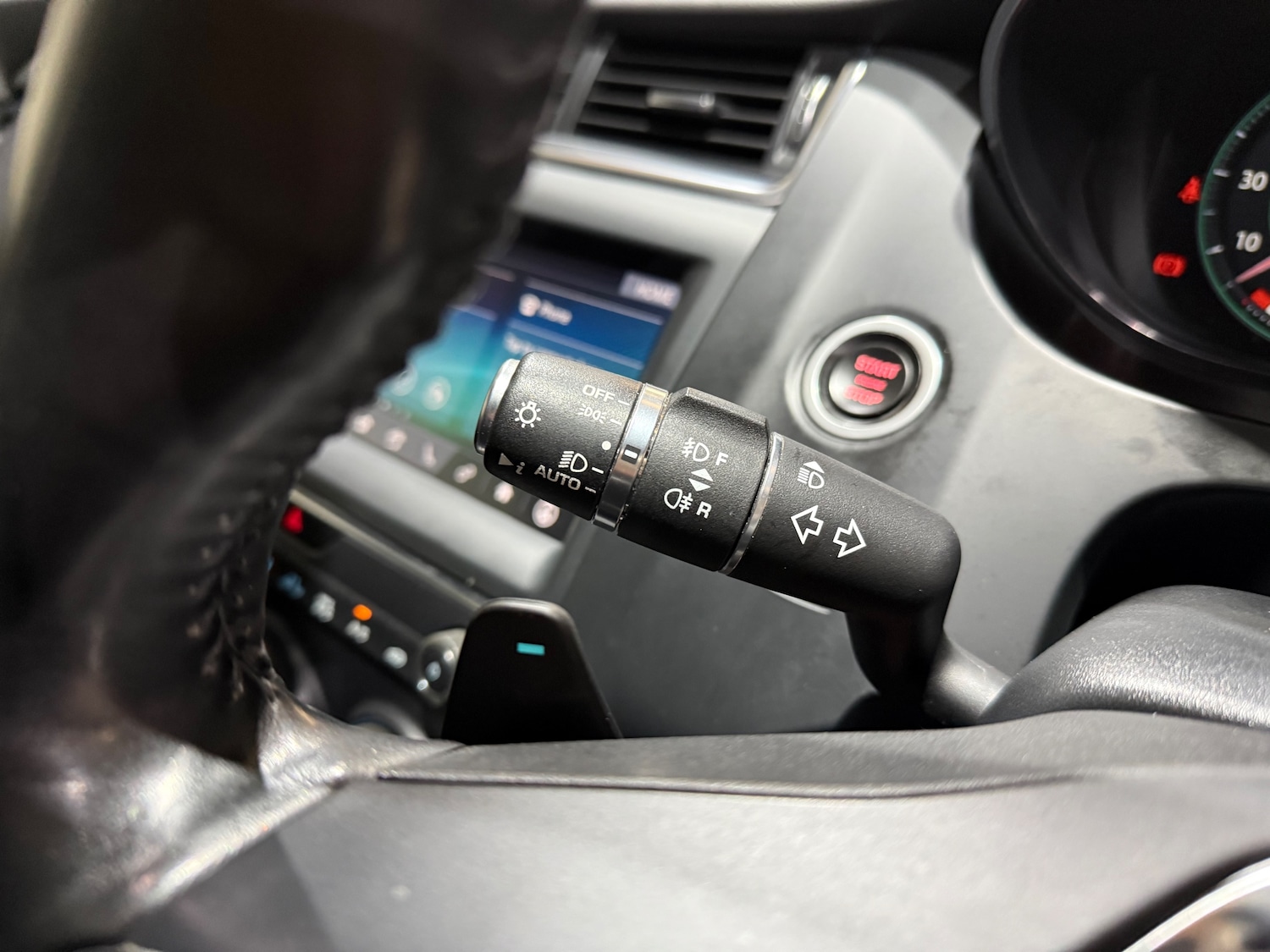 Used Jaguar E-Pace 2019 for sale - 77080120: Photo 36