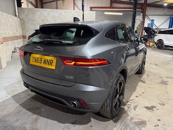 Used Jaguar E-Pace 2019 for sale - 77080120: Photo