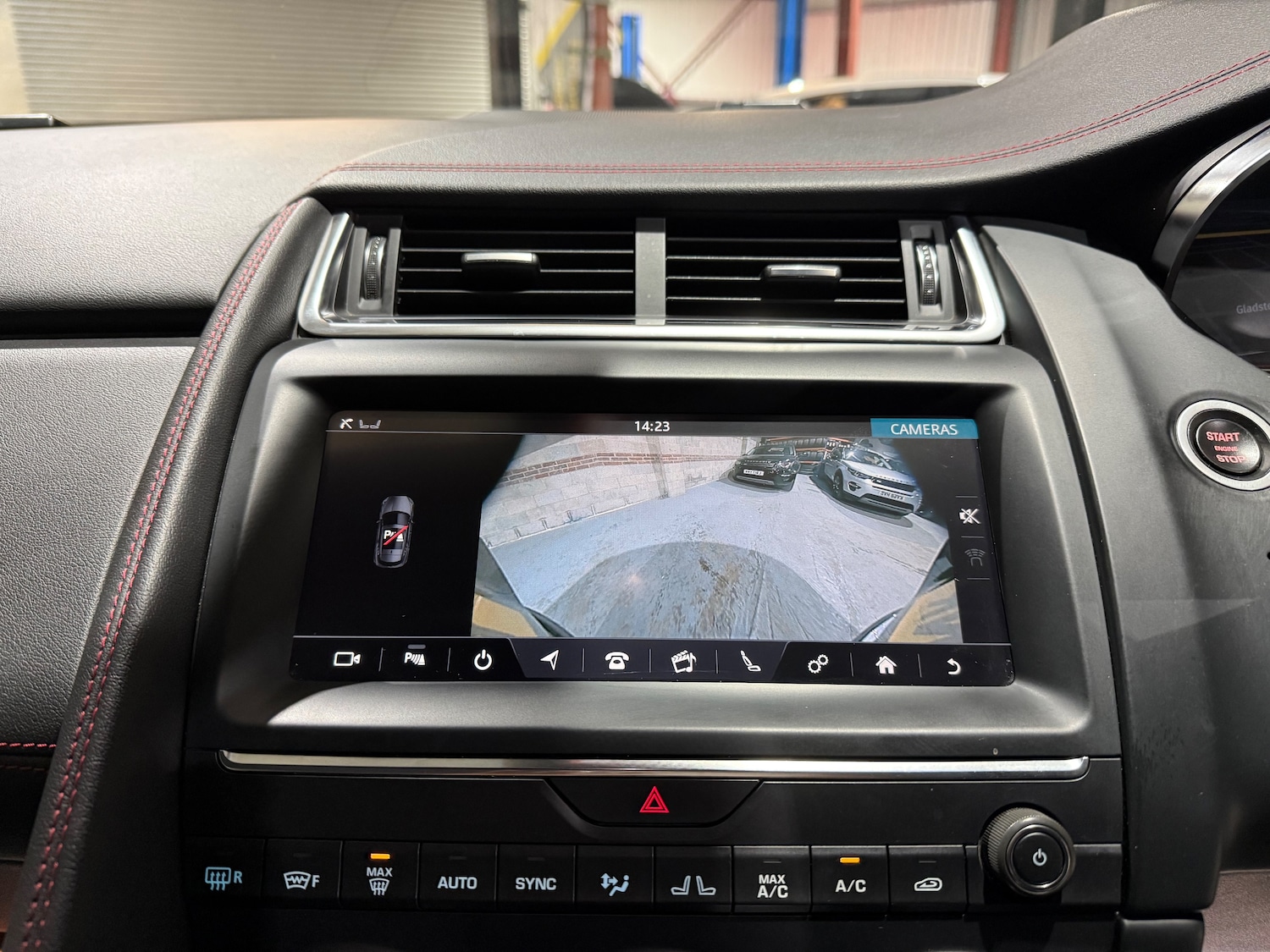 Used Jaguar E-Pace 2019 for sale - 77080120: Photo 42