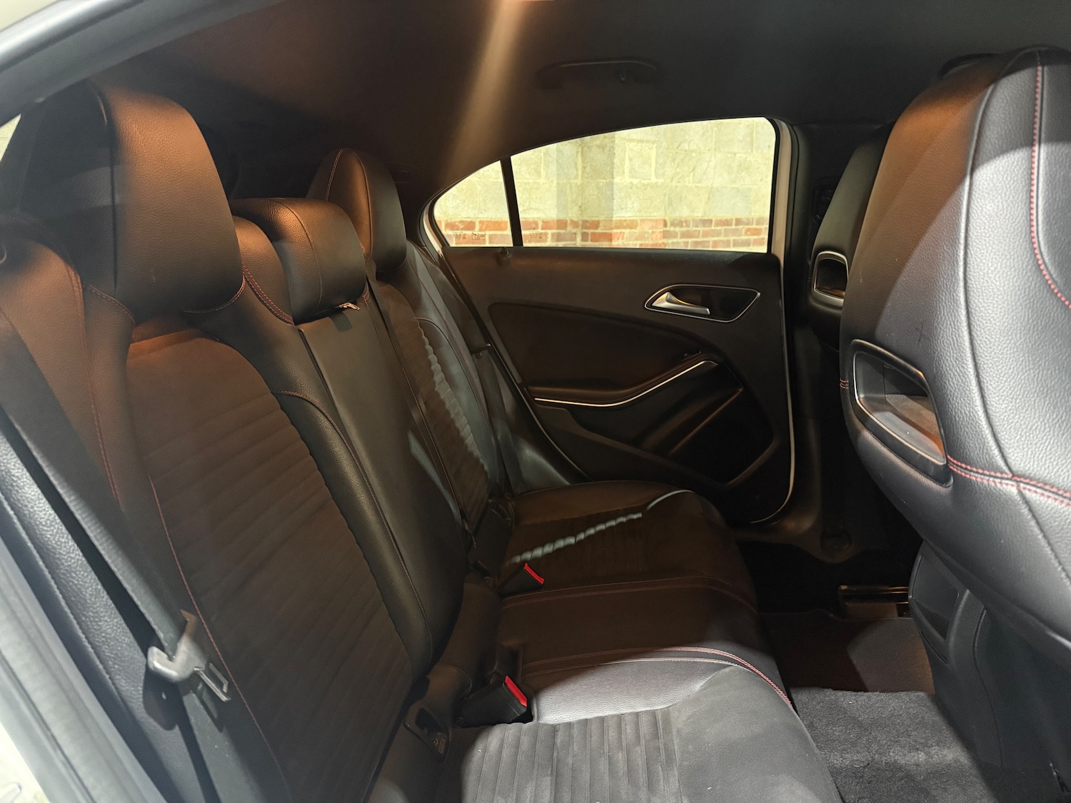 Used Mercedes-Benz A-Class 2013 for sale - 76635942: Photo 18