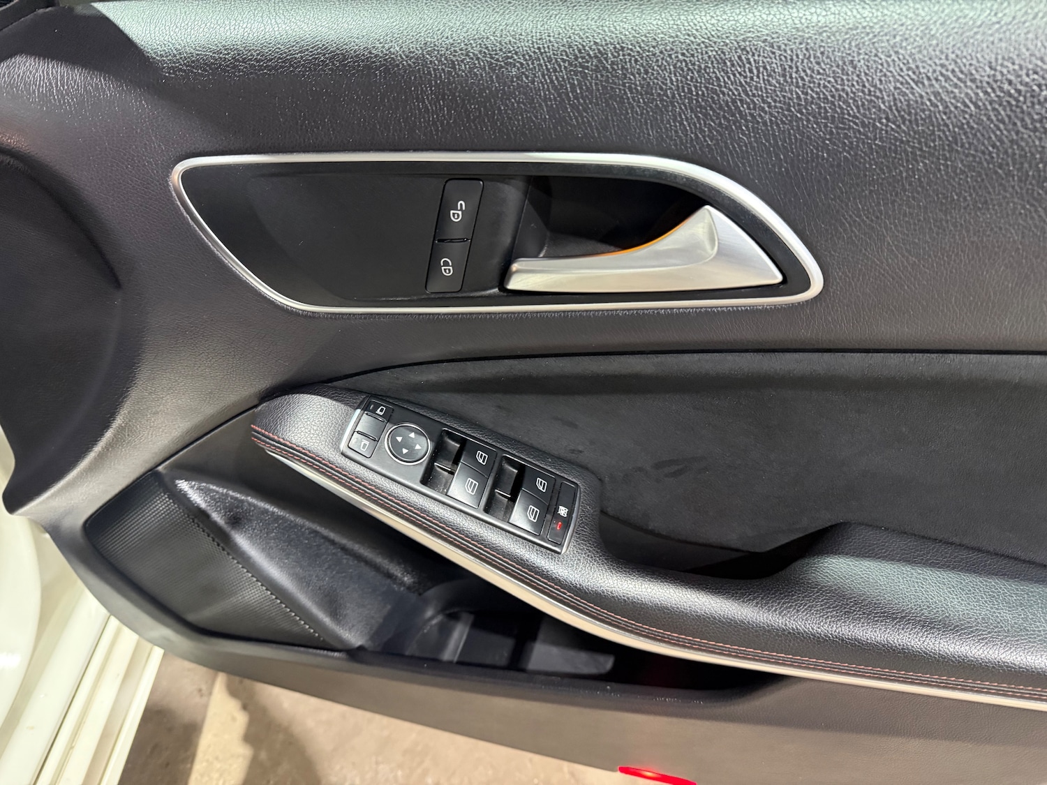 Used Mercedes-Benz A-Class 2013 for sale - 76635942: Photo 20