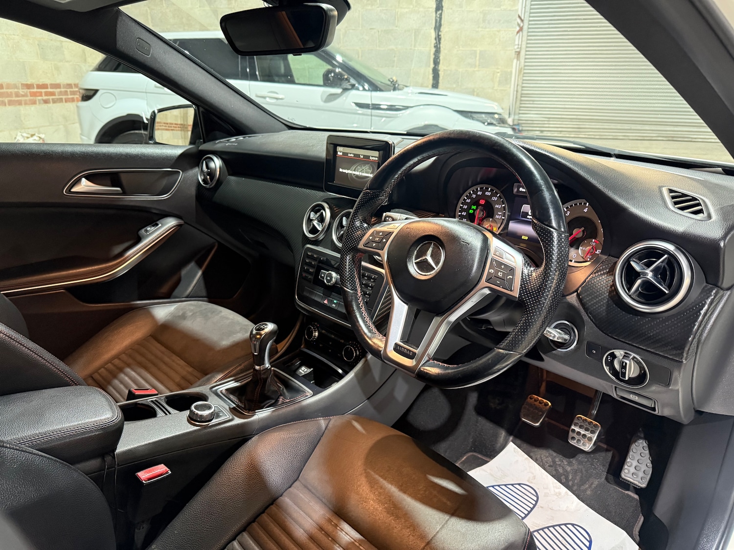 Used Mercedes-Benz A-Class 2013 for sale - 76635942: Photo 23