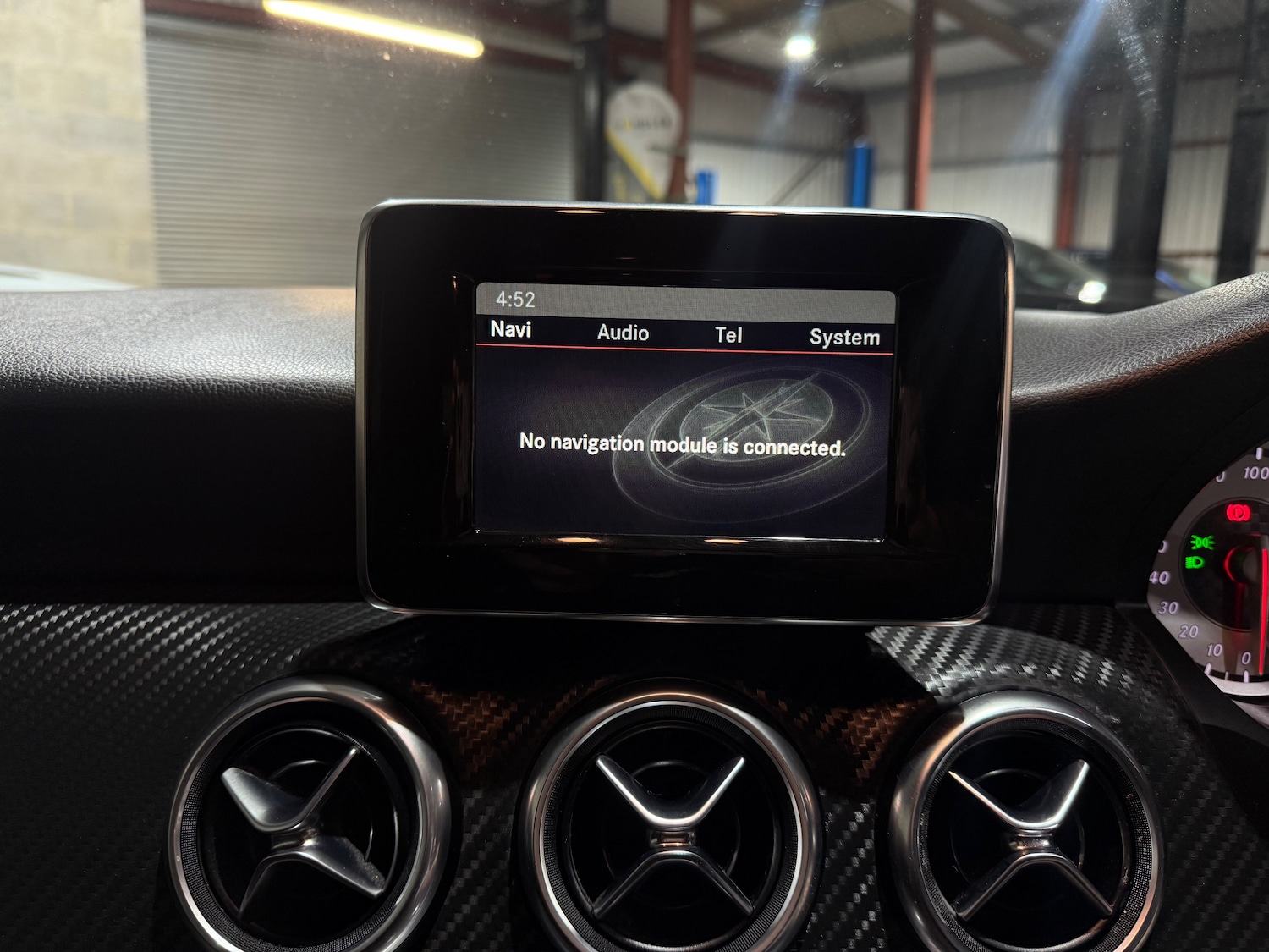 Used Mercedes-Benz A-Class 2013 for sale - 76635942: Photo 31