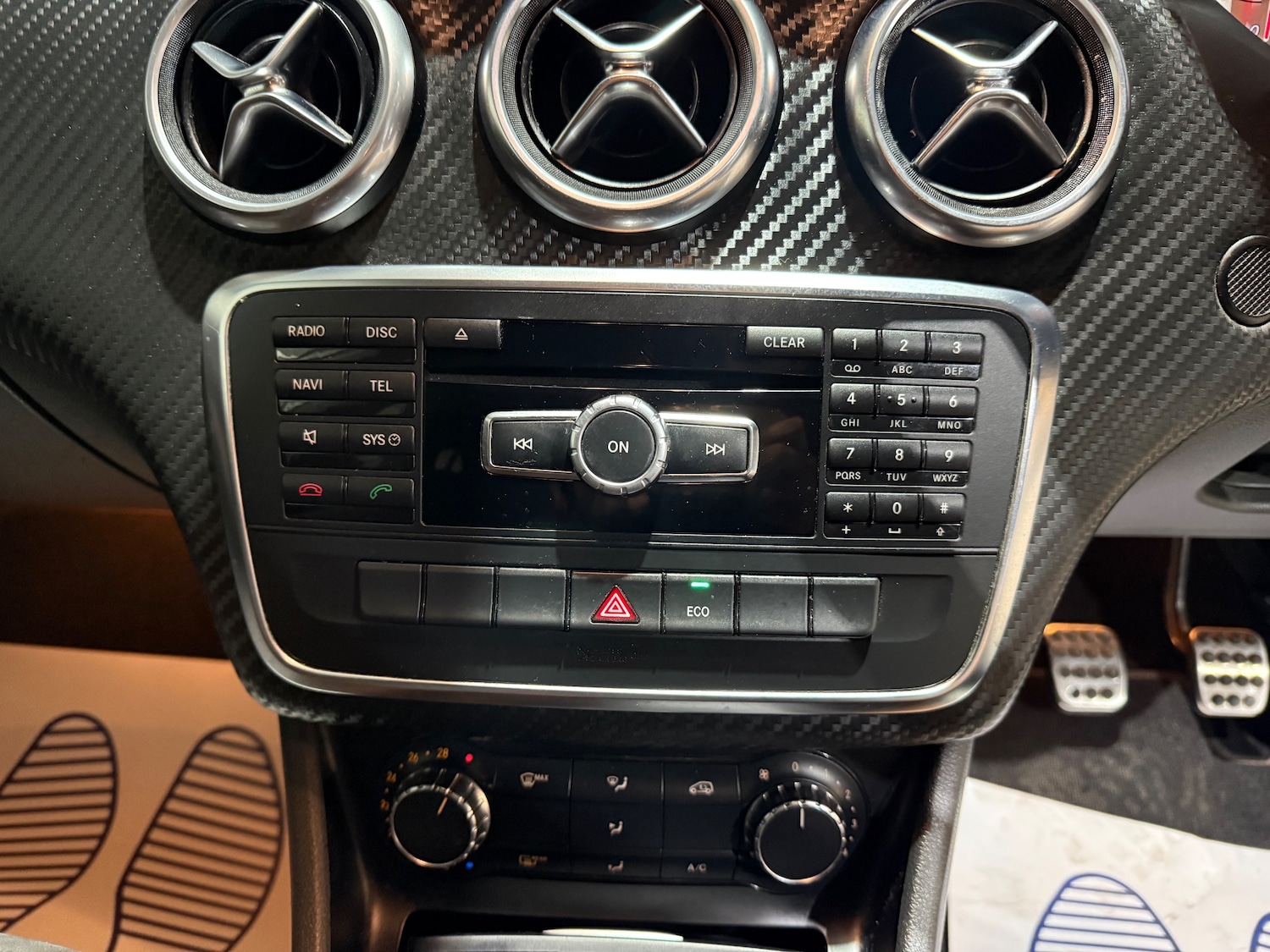 Used Mercedes-Benz A-Class 2013 for sale - 76635942: Photo 32