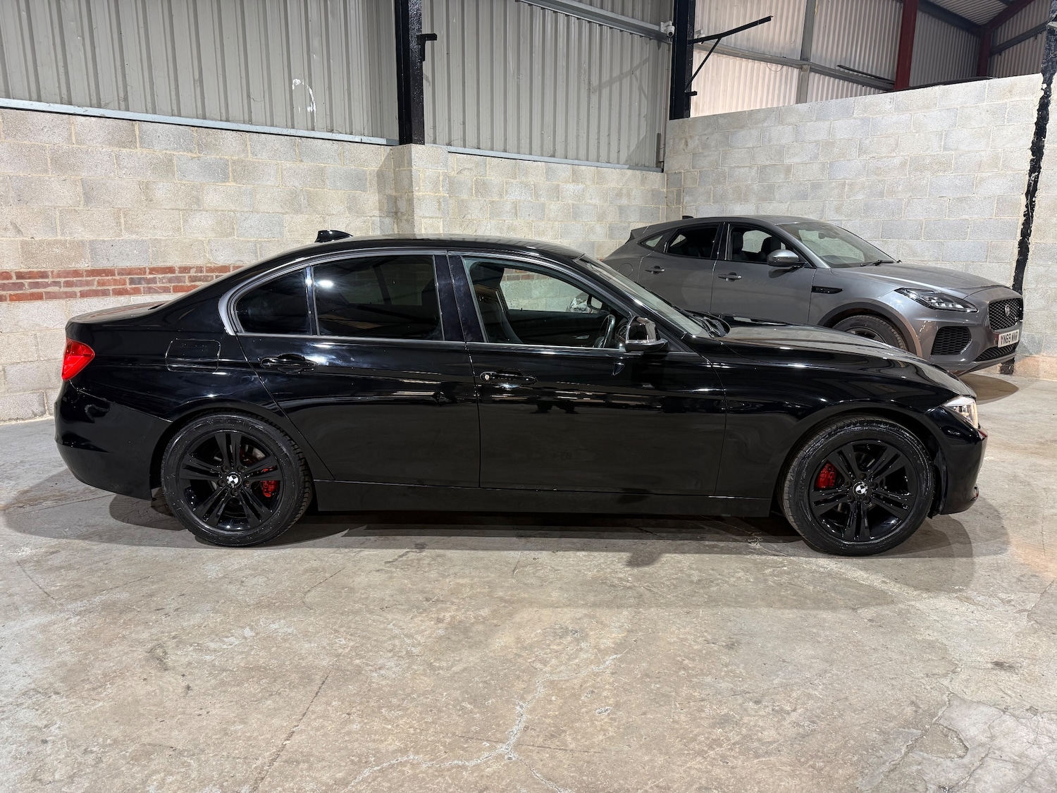 Used BMW 3 Series for sale - 76999594: Photo 2