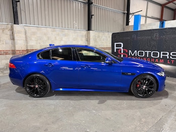 Used Jaguar XE 2018 for sale - 78852469: Photo