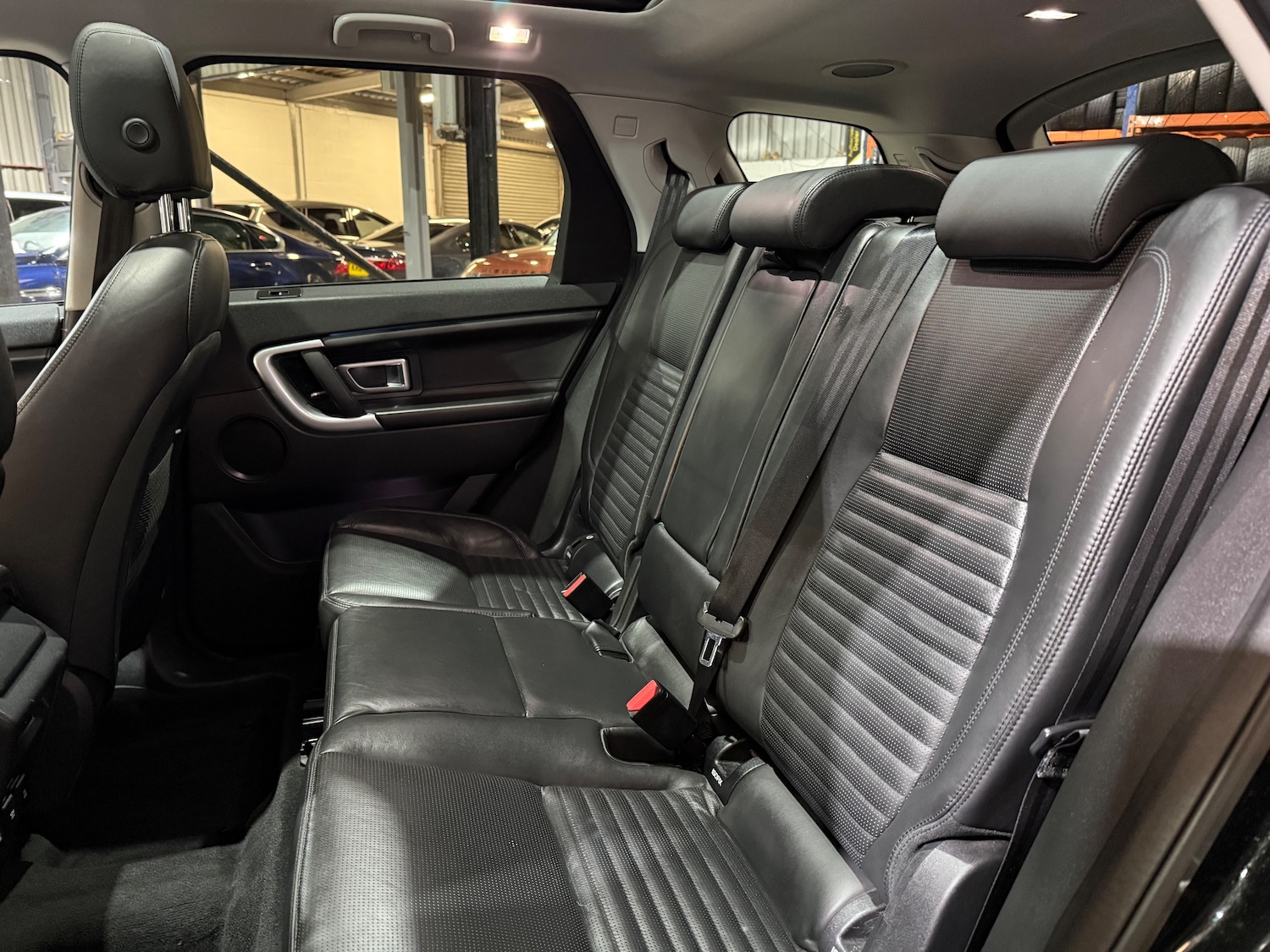 Used Land Rover Discovery Sport 2017 for sale - 76896412: Photo 15