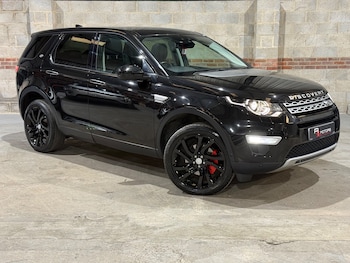 Used Land Rover Discovery Sport 2017 for sale - 76896412: Photo