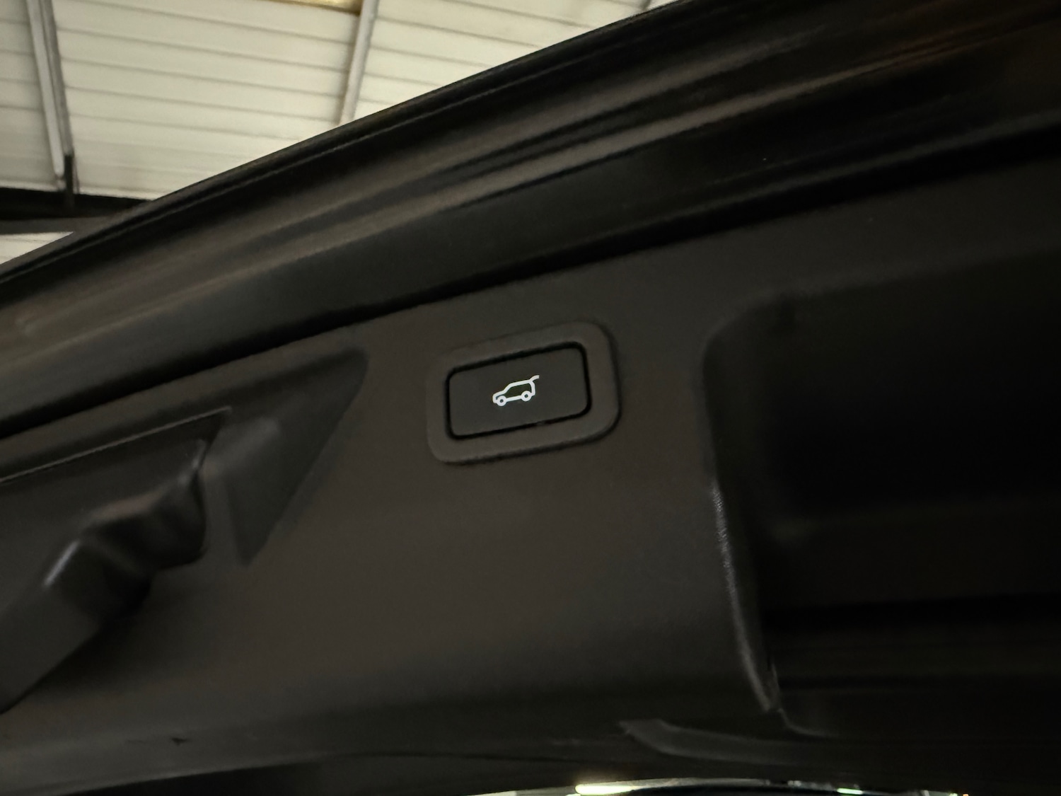 Used Land Rover Discovery Sport 2017 for sale - 76896412: Photo 20