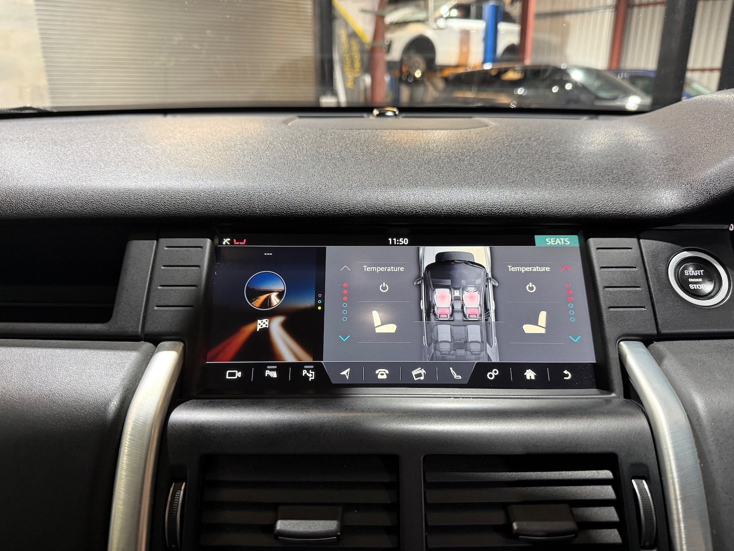 Used Land Rover Discovery Sport 2017 for sale - 76896412: Photo 43