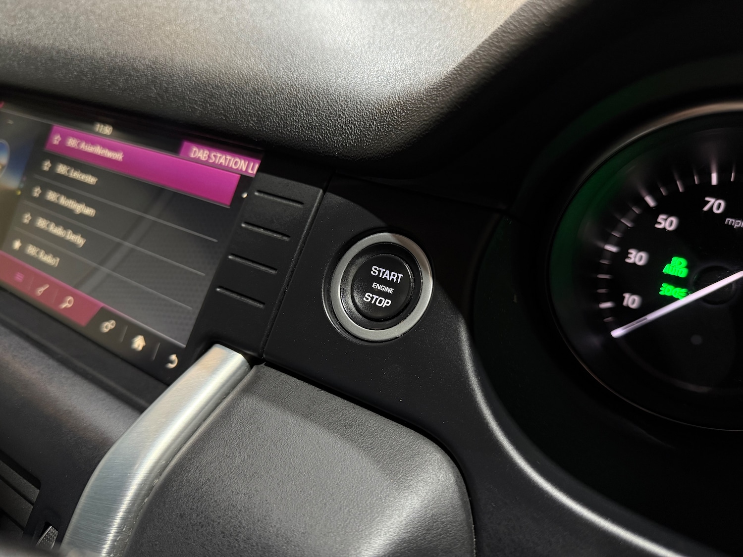 Used Land Rover Discovery Sport 2017 for sale - 76896412: Photo 48