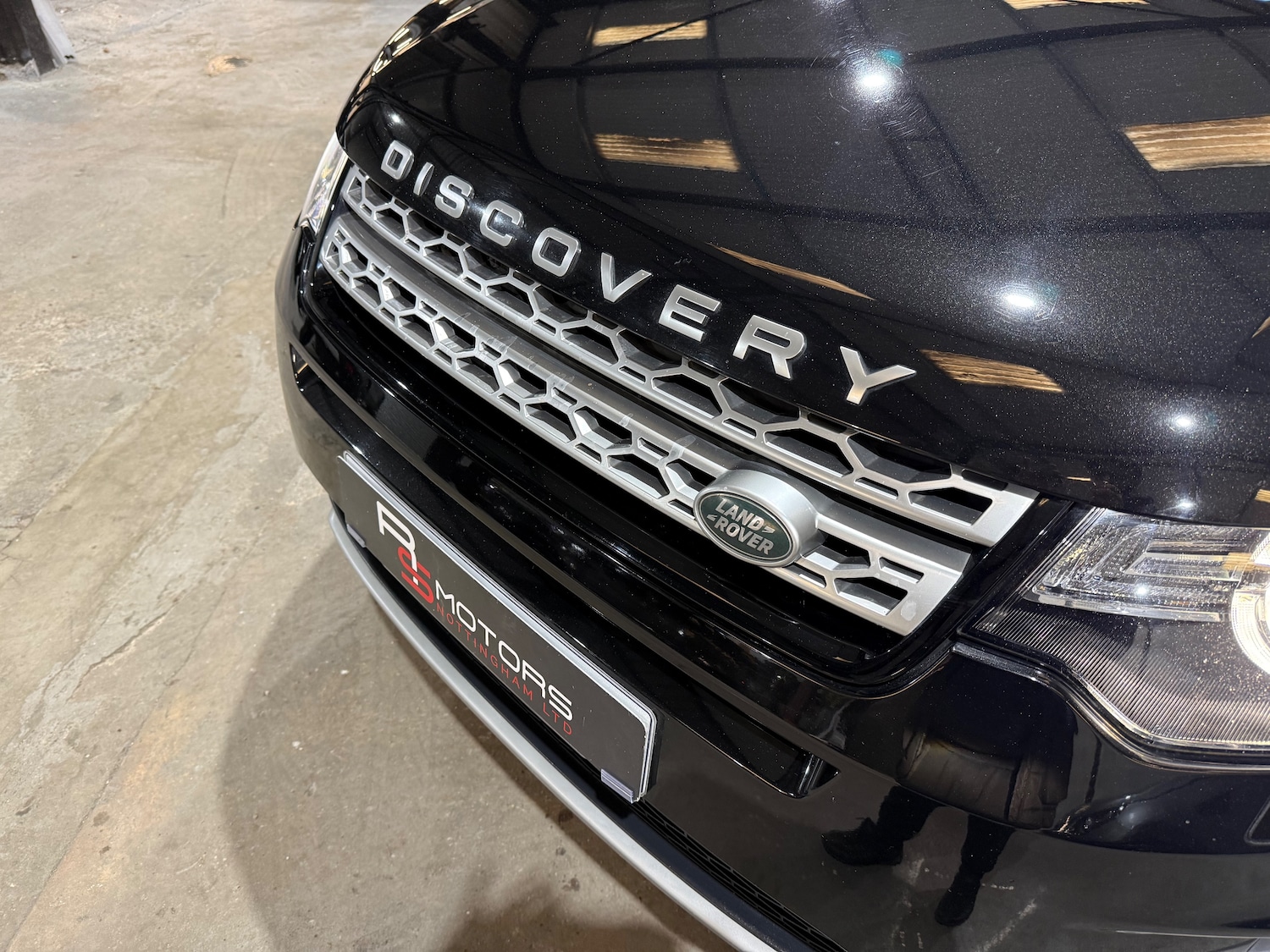 Used Land Rover Discovery Sport 2017 for sale - 76896412: Photo 56