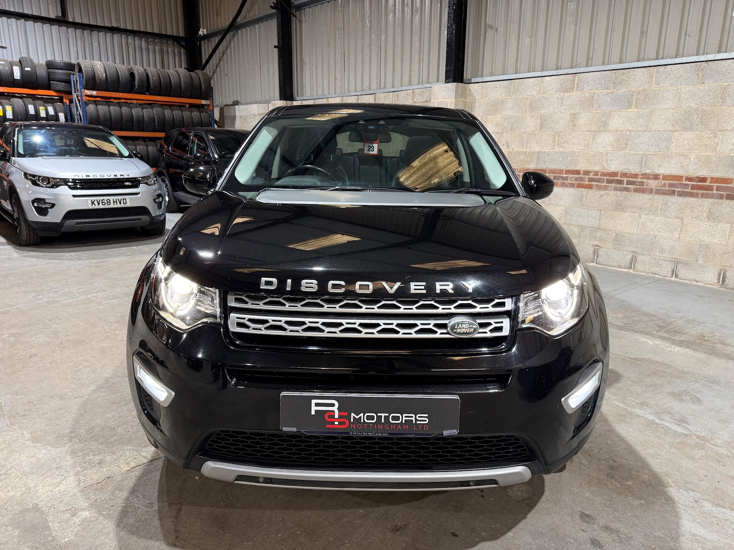 Used Land Rover Discovery Sport 2017 for sale - 76896412: Photo 6