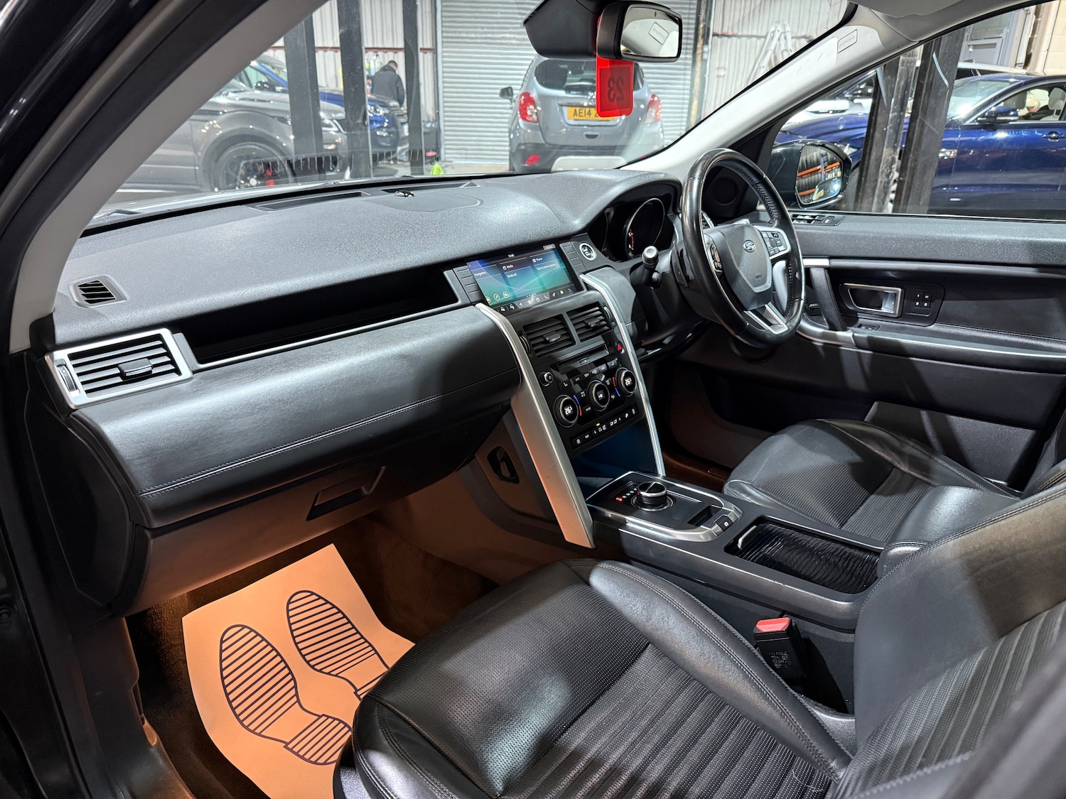 Used Land Rover Discovery Sport 2017 for sale - 76896412: Photo 9