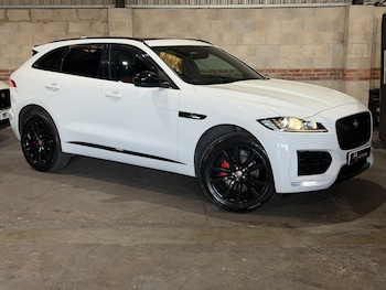 Used Jaguar F-Pace 2017 for sale - 79392424: Photo