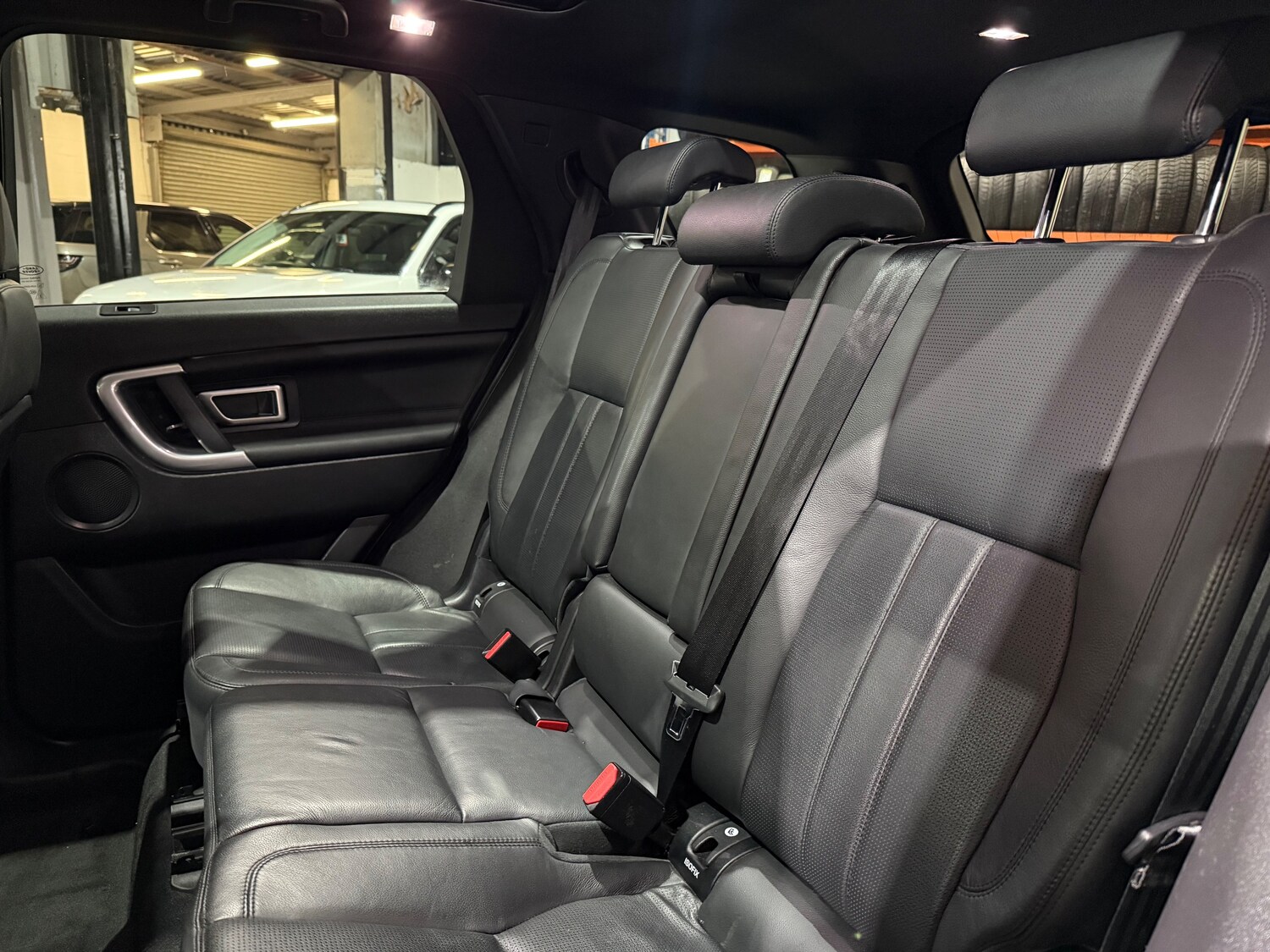 Used Land Rover Discovery Sport 2016 for sale - 77506111: Photo 14