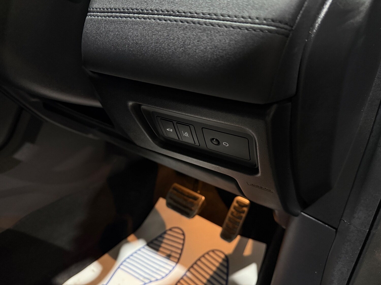 Used Land Rover Discovery Sport 2016 for sale - 77506111: Photo 30