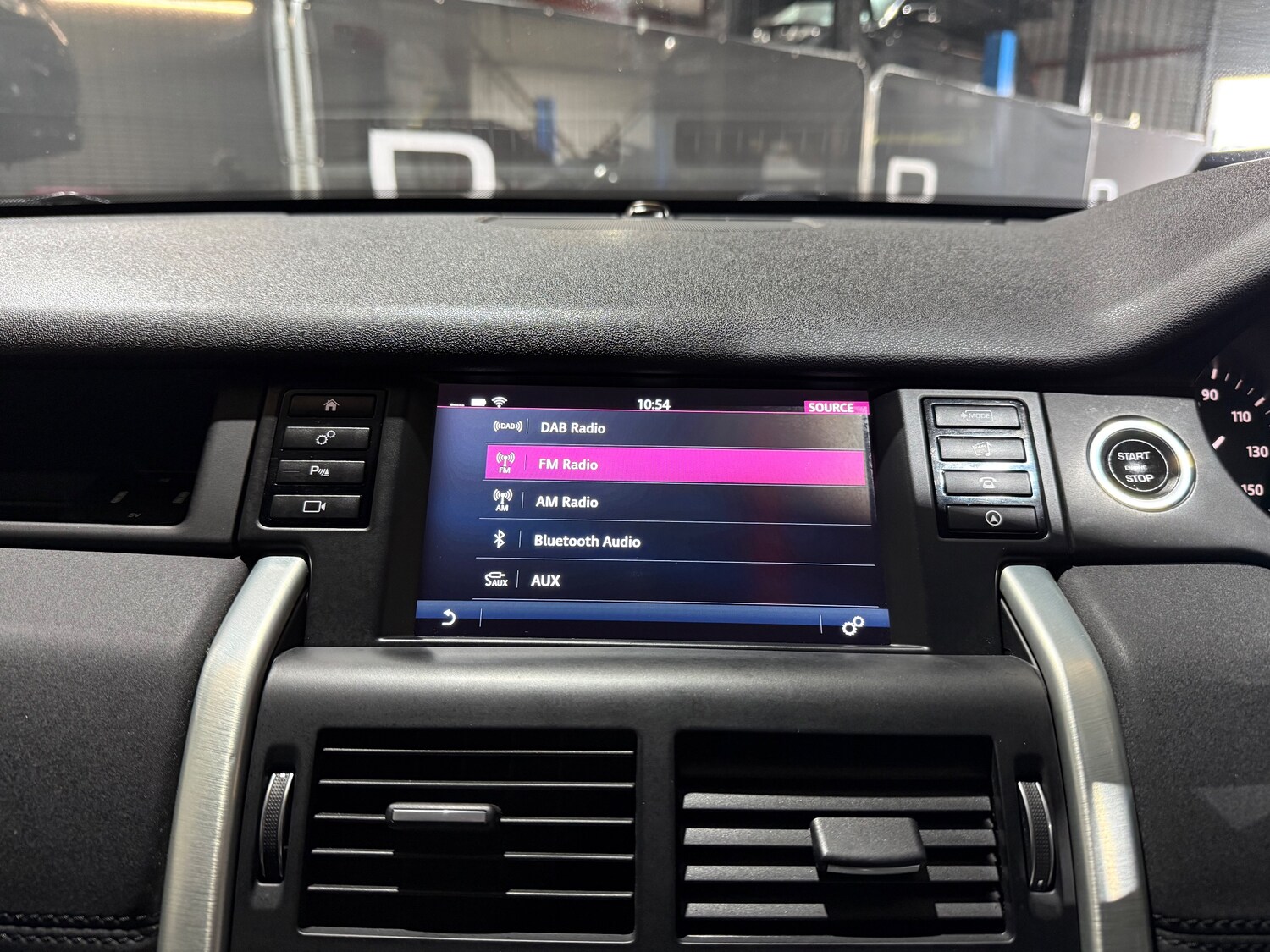 Used Land Rover Discovery Sport 2016 for sale - 77506111: Photo 43