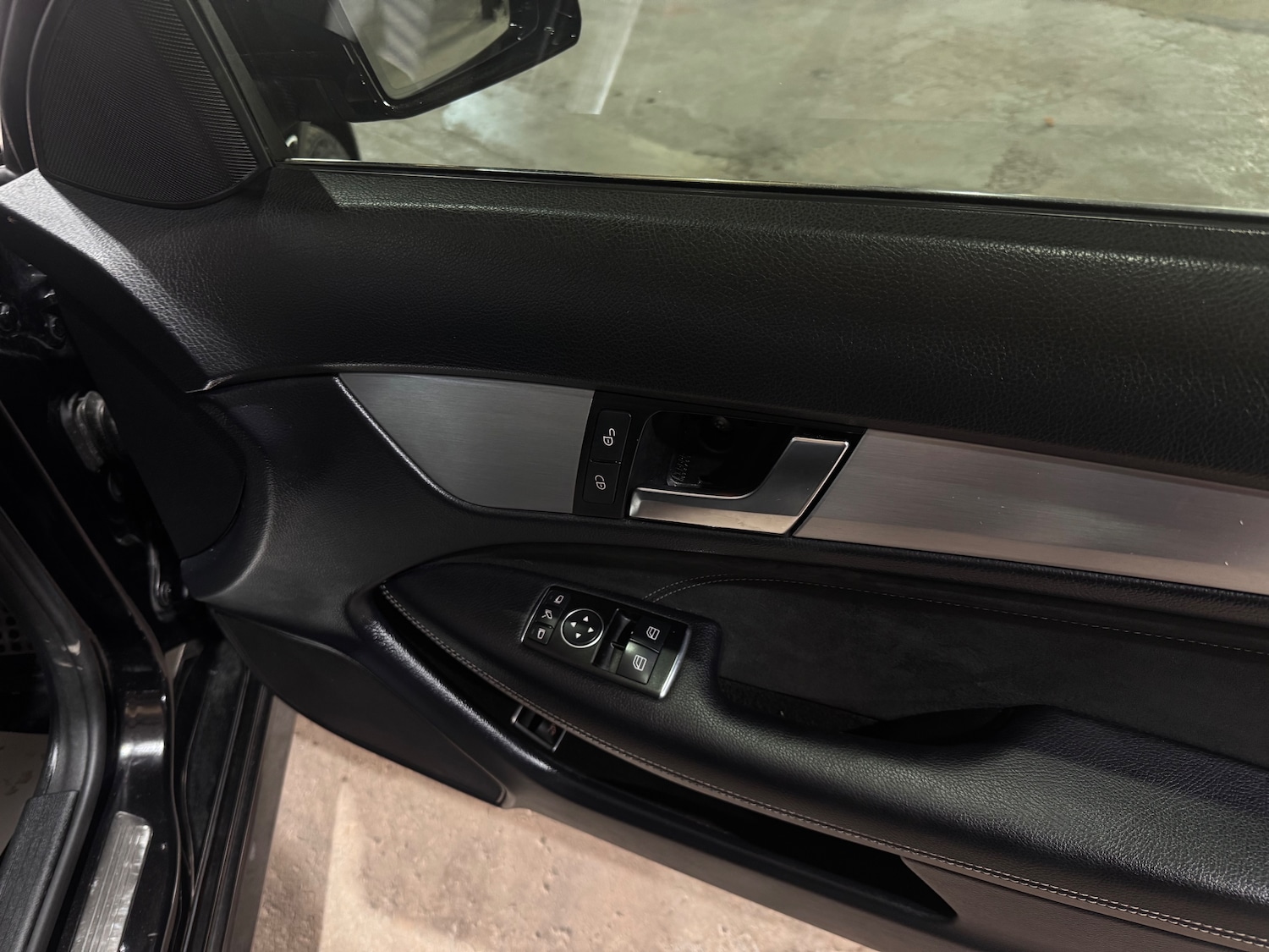 Used Mercedes-Benz C Class 2015 for sale - 77236230: Photo 15