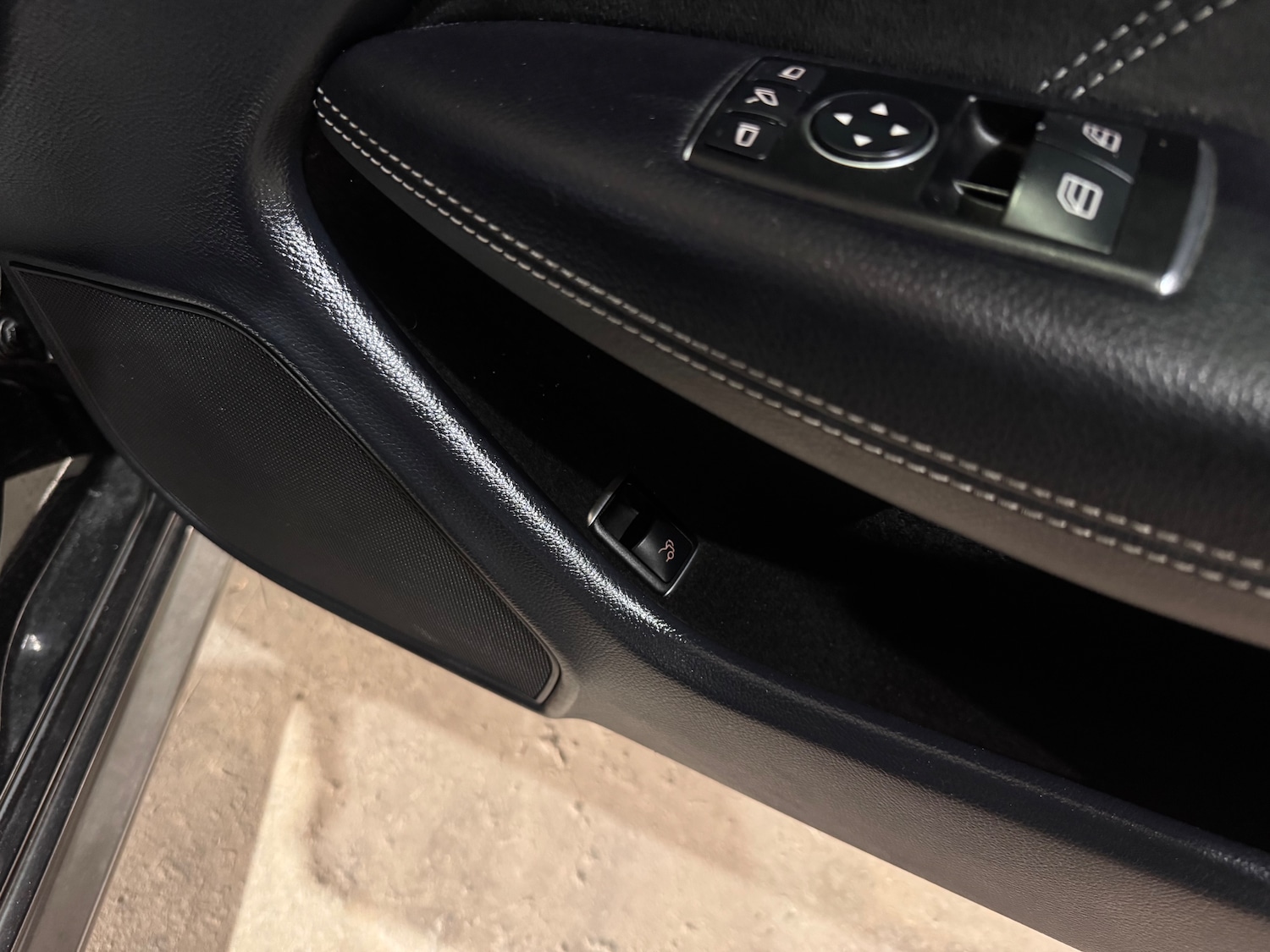 Used Mercedes-Benz C Class 2015 for sale - 77236230: Photo 16